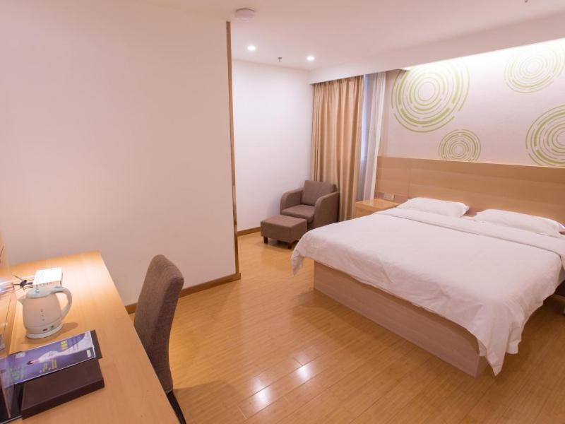 Greentree Inn Jiangxi Fuzhou Gandong Bridge Express Hotel Exterior photo