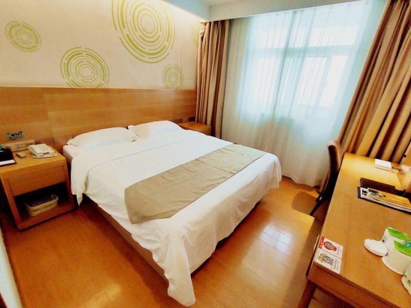 Greentree Inn Jiangxi Fuzhou Gandong Bridge Express Hotel Exterior photo